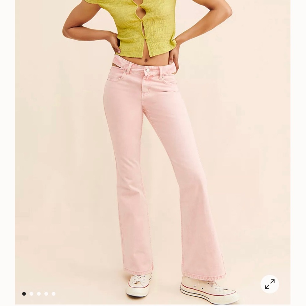 NWT baby pink Milk It high waisted flare/bootcut Jeans from The Ragged Priest.